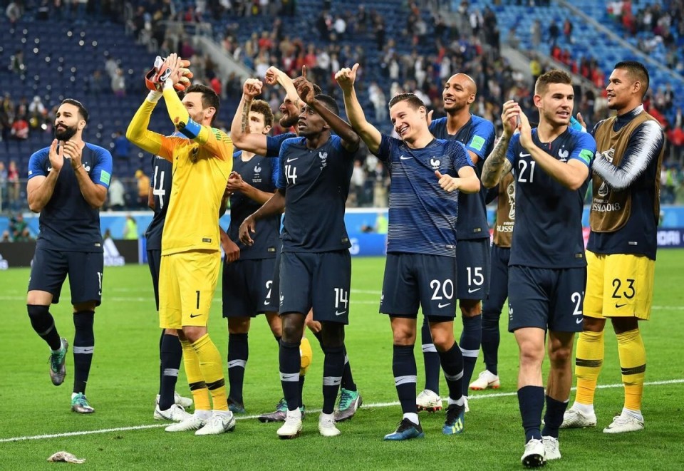 球和强大的 球和强大的