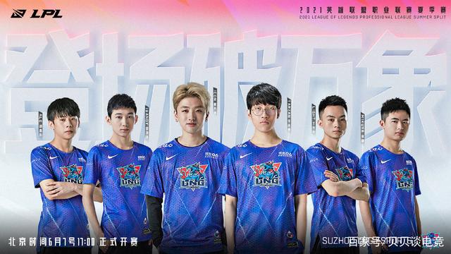 全球足坛再 全球足坛再